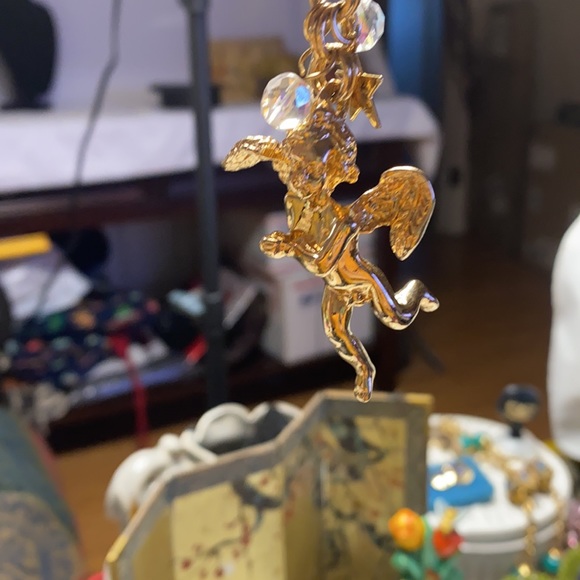 Kirk's Folly Baby Angel Key Chain - Picture 2 of 4